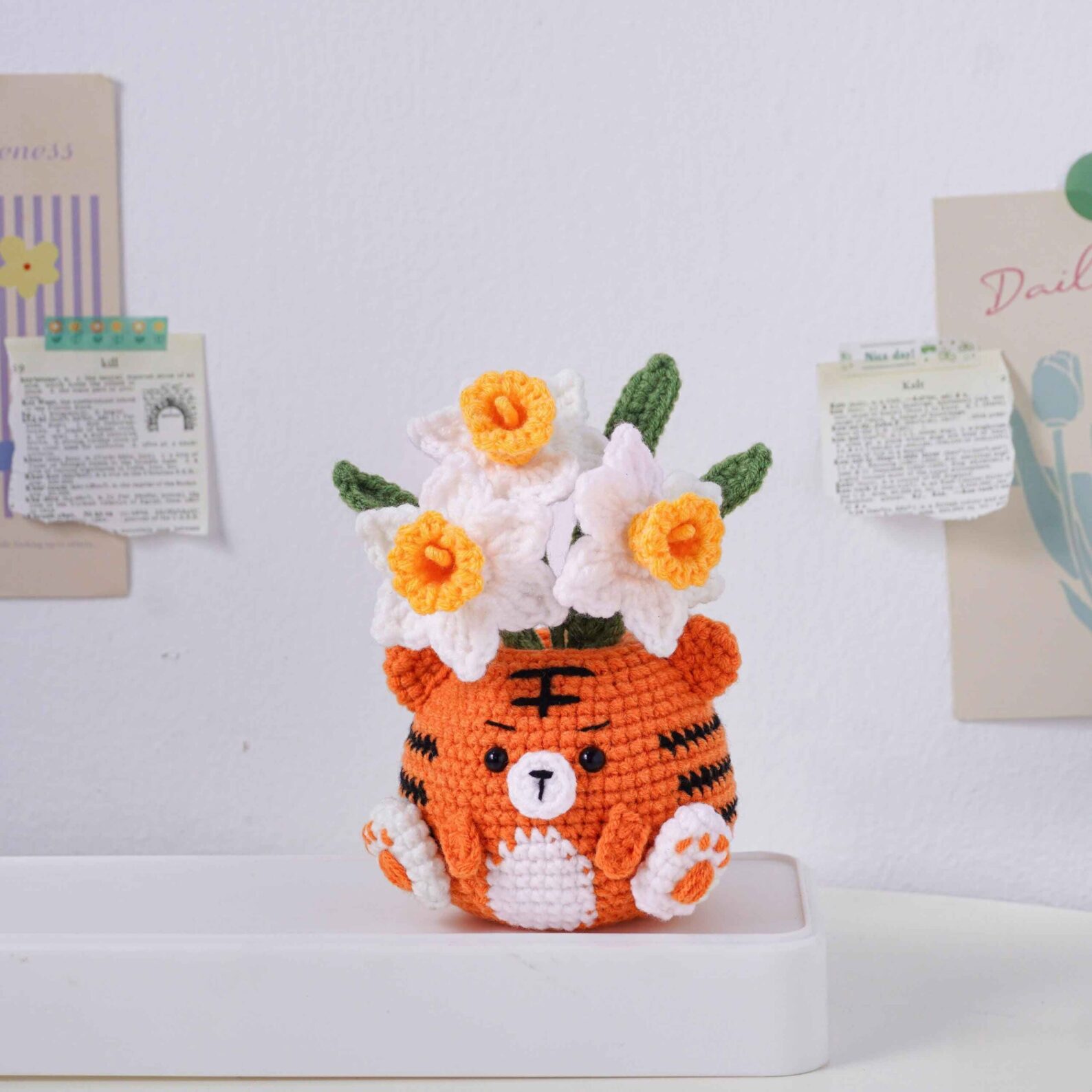 Narcissus Tiger Pot Crochet Pattern